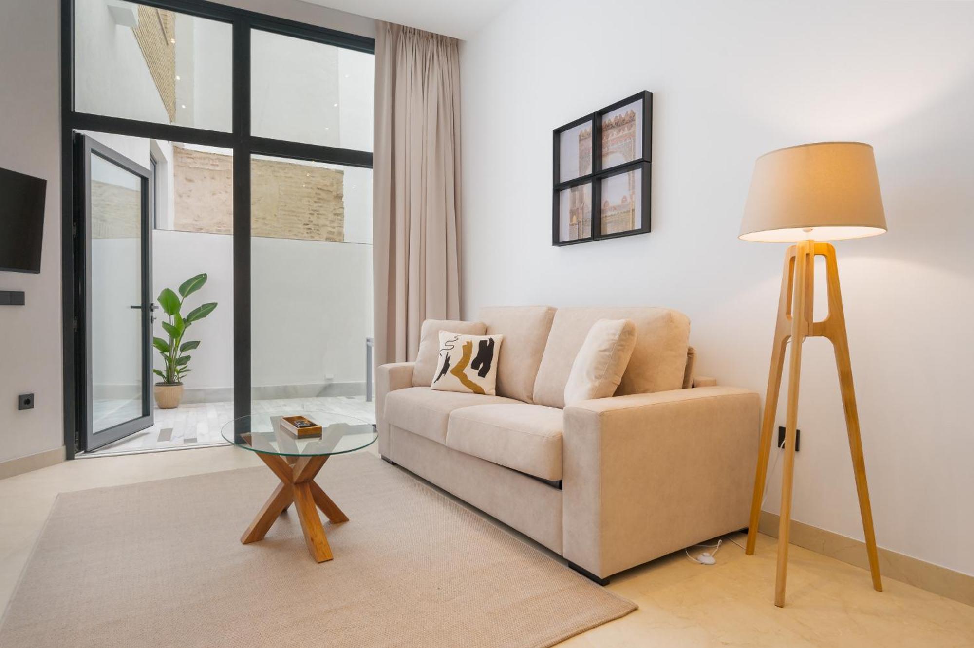 New Design Apartment - Private Patio - Gallos 2 Sevilla Kültér fotó